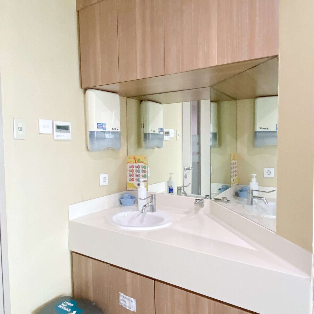 Suite Room (Tampilan 5)